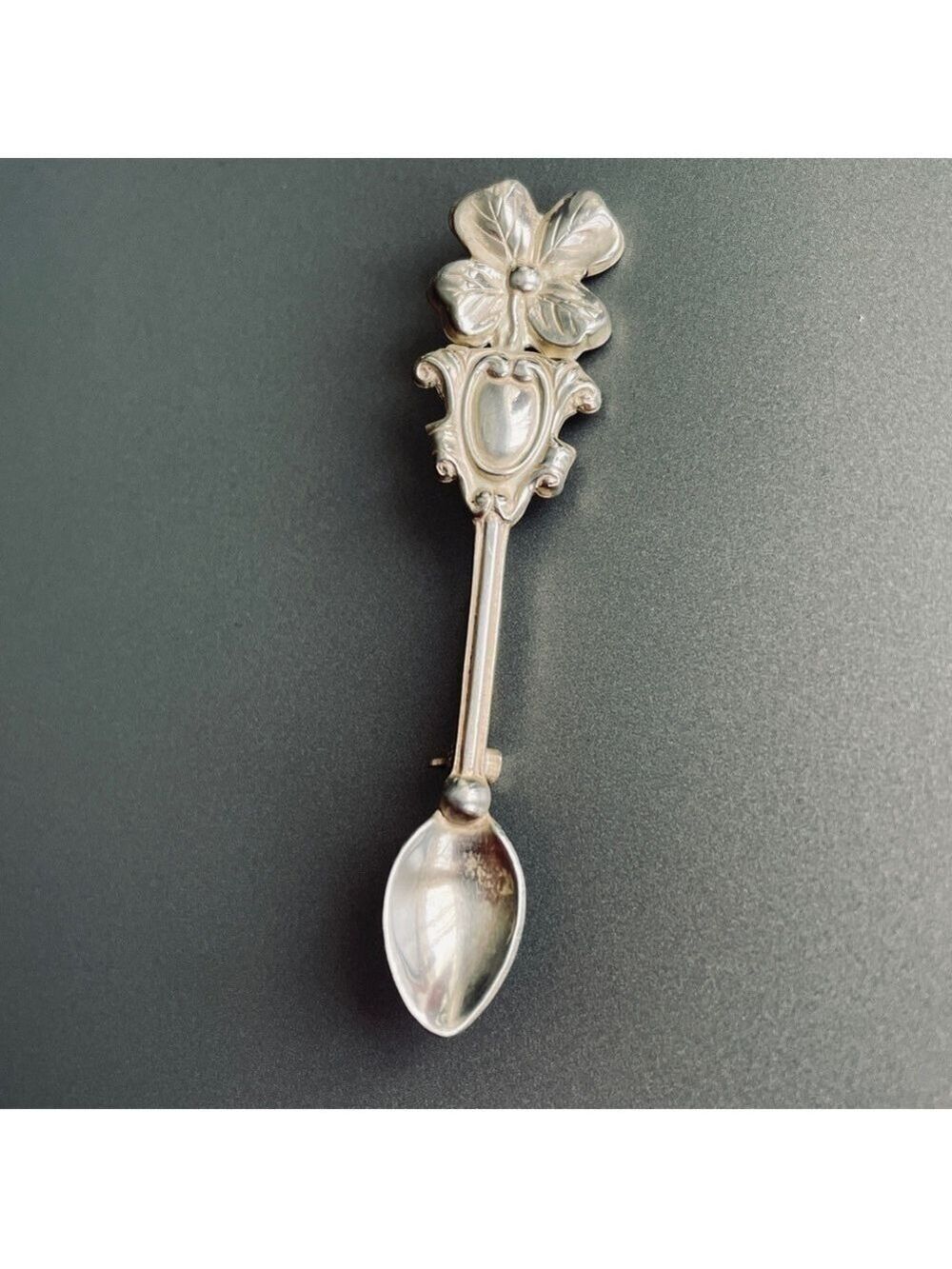 Lucky Four Leaf Clover Art Deco Spoon Antique Vtg Sterling Silver Pin Br… - Picture 3 of 7